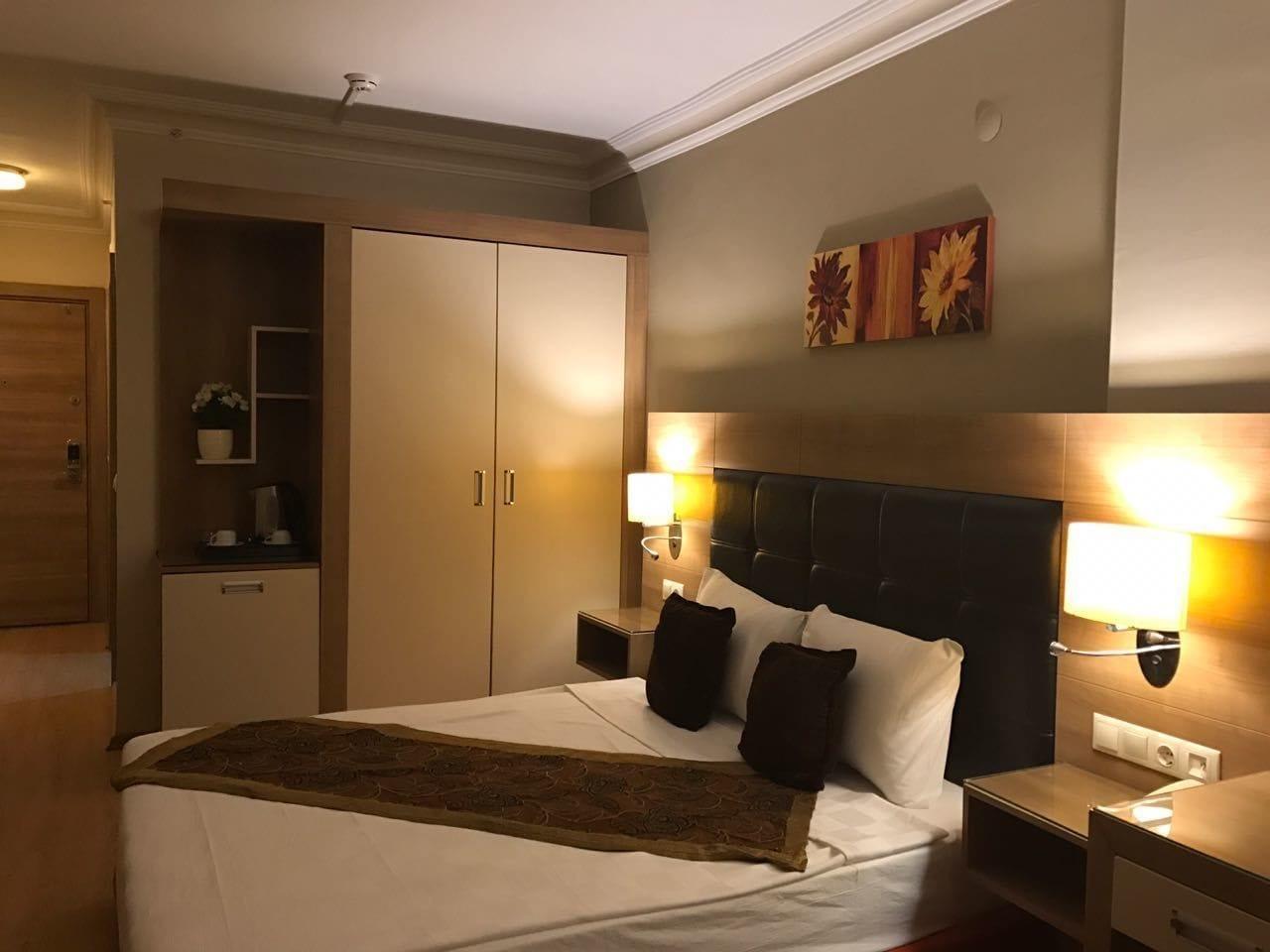 Suite Laguna Otel Анталія Екстер'єр фото