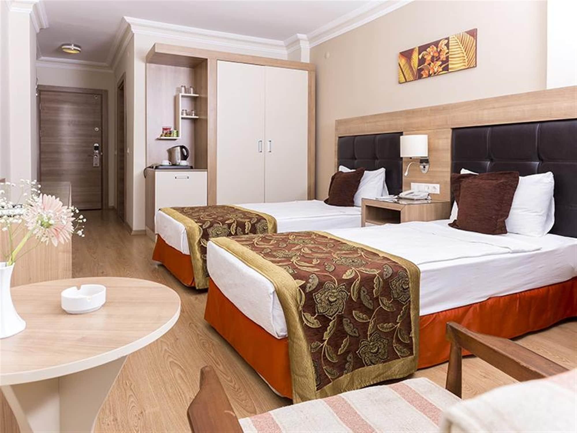 Suite Laguna Otel Анталія Екстер'єр фото